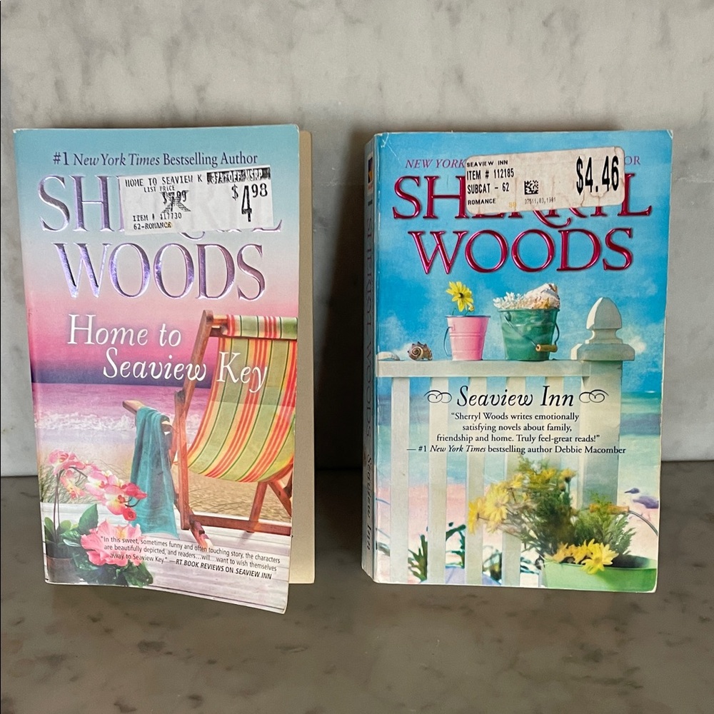 SHERRYL WOODS Seaview Inn & Home to Seaview Key Bundle Paperback Books (2)